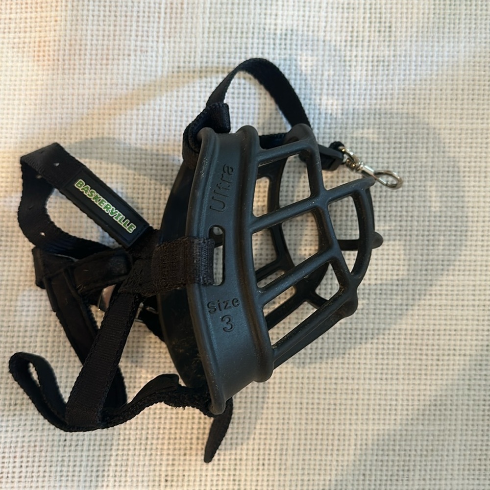 Dog muzzle